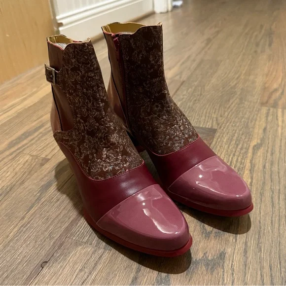 NEW FLUEVOG Savasana Ankle Boots 8.5 - Picture 10 of 10